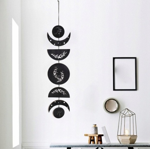 DEKORACJA ŚCIENNA FAZY CYKL KSIĘŻYCA drewniana czarna zawieszka boho